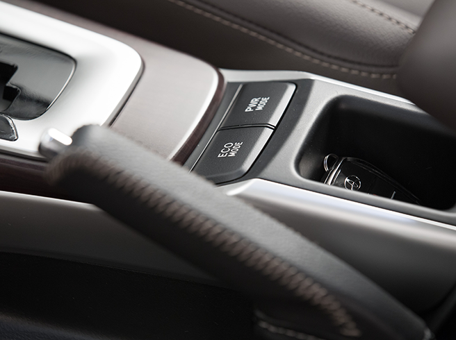 2.8 SRX 4X4 7 LUGARES 16V TURBO INTERCOOLER DIESEL 4P AUTOMÁTICO