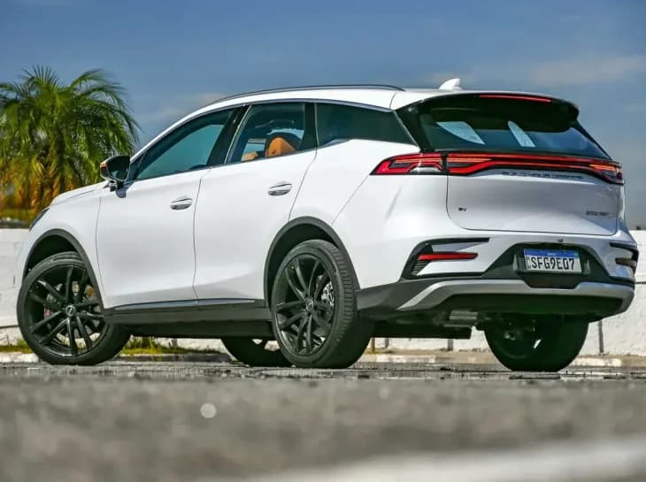 SUV esquecido da BYD tem desconto de R$ 100 mil