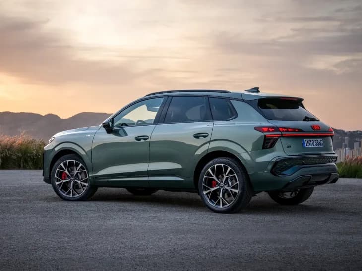 Híbrido, novo Q3 roda até 119 km no modo elétrico