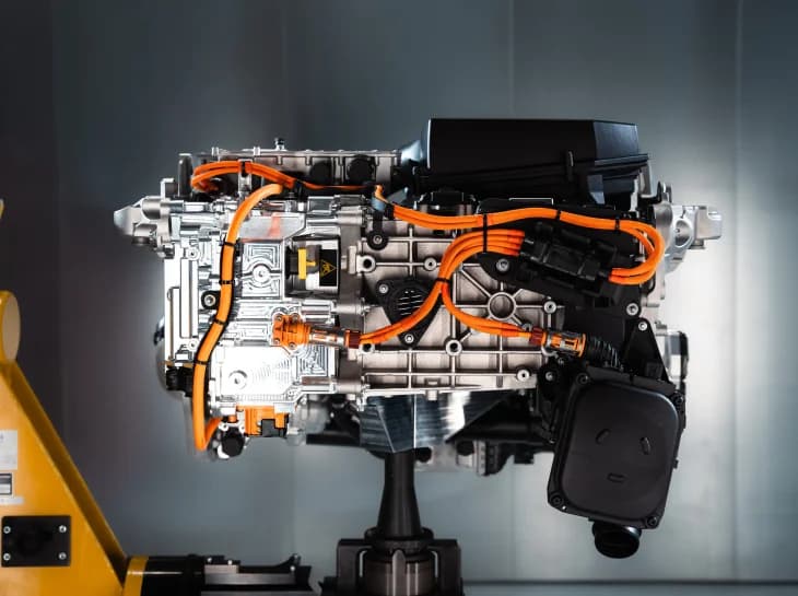 BMW prepara seu primeiro carro a hidrogênio