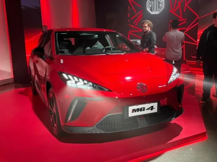 MG estreia no Brasil com três modelos elétricos