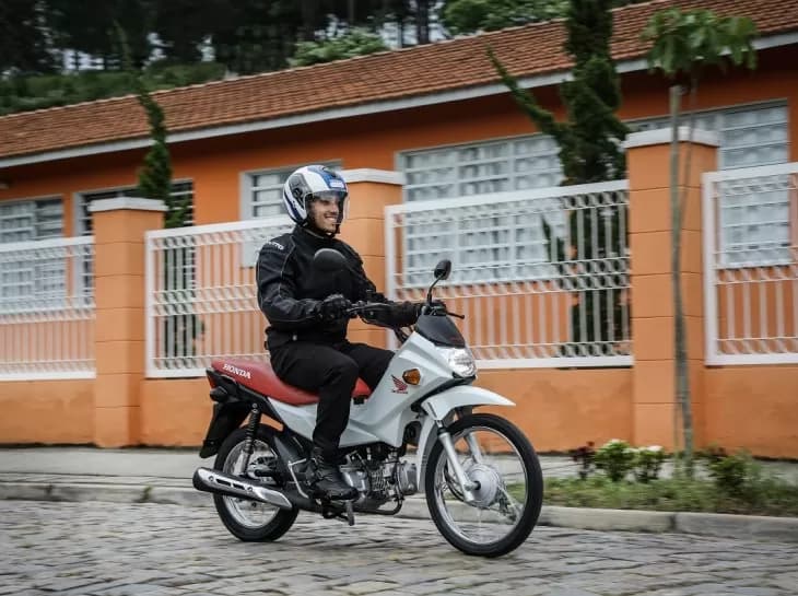 Quais são as melhores motos para iniciantes?