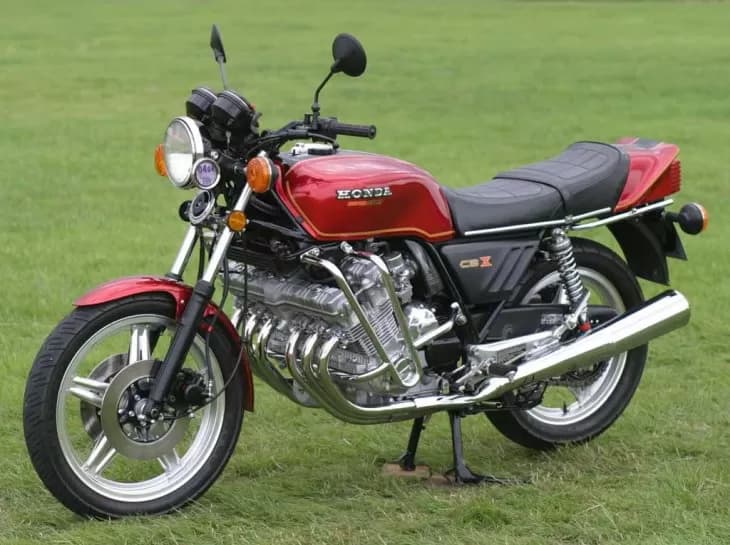 Honda CBX 1050: uma lenda rara e ainda cobiçada