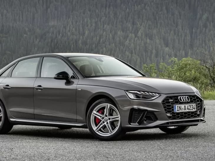 Novos Audi A4 e A5 2022 chegam às lojas em abril