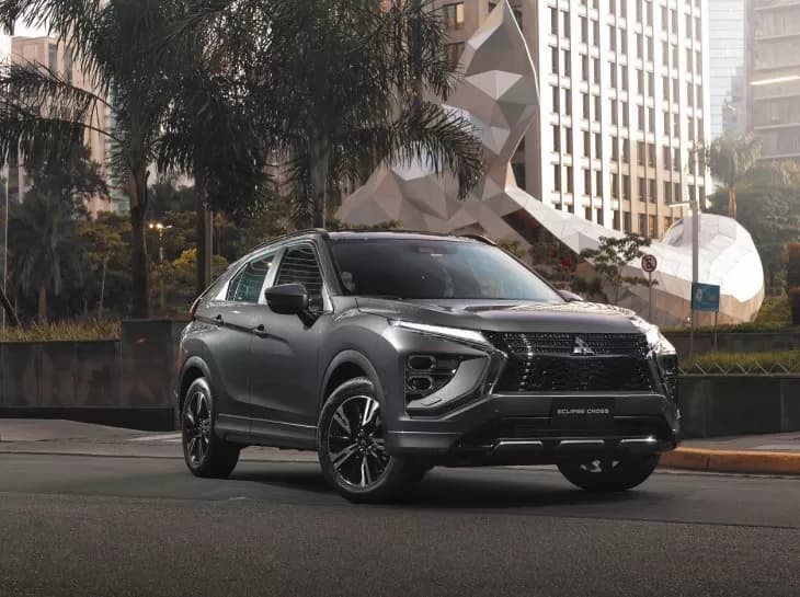 Mitsubishi Eclipse Cross chega com visual renovado