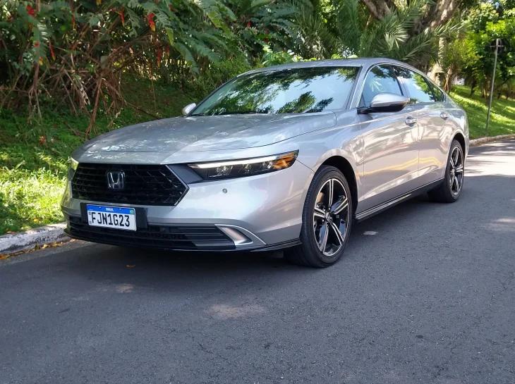 Honda Accord Hybrid: o carro definitivo