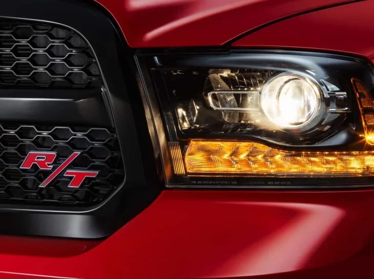 Série especial da RAM Classic encerra a era do V8