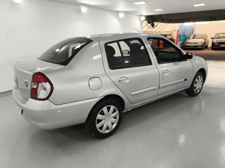 5 sedãs usados esquecidos por até R$ 30 mil