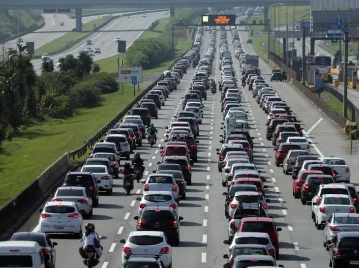 O que você pode revisar no carro antes de viajar