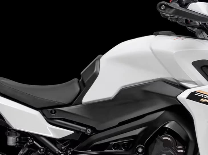 Yamaha MT-09 e Tracer 900 saem de linha no Brasil