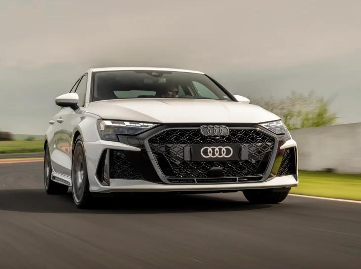 Audi abre pré-venda do RS 3 Sedan no Brasil