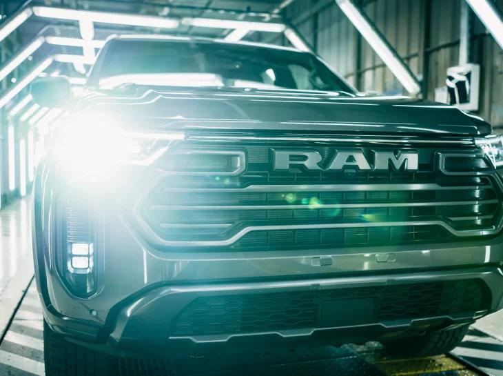 RAM Dakota entra em produção na Argentina