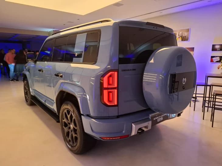 Marca de luxo da BYD surpreende com preço de SUV