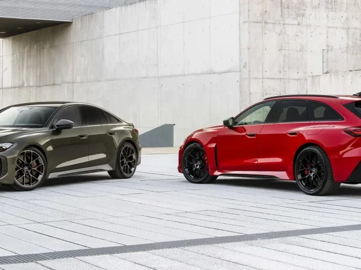 Audi RS5: um plug-in para ninguém dizer não