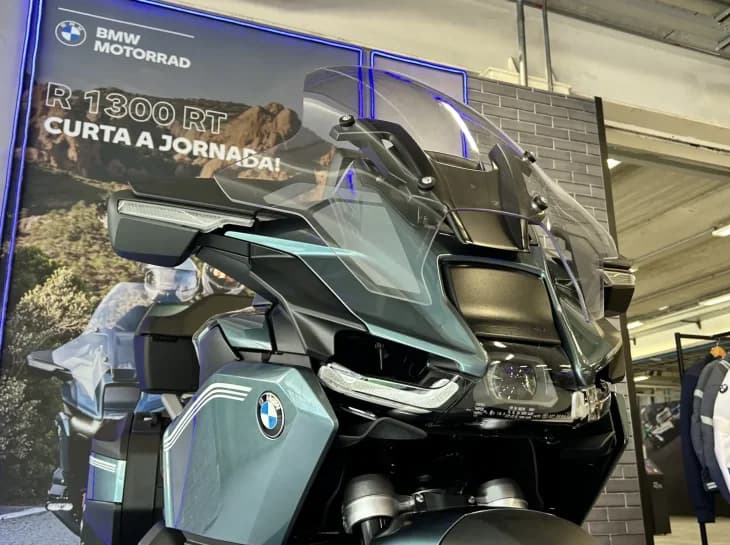 BMW R 1300 RT: essa moto é para curtir o asfalto!