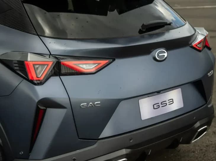 Novo lote de carros da GAC chega ao Brasil