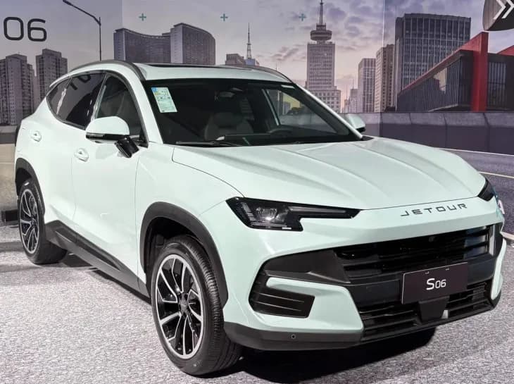 Jetour inicia operação e terá 6 carros no Brasil