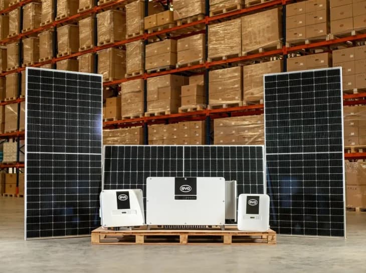 Concessionárias BYD passam a vender "kits solares"