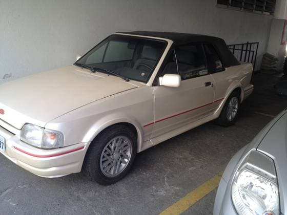 Carro 1.8 XR3 CONVERSÍVEL 8V ÁLCOOL 2P MANUAL