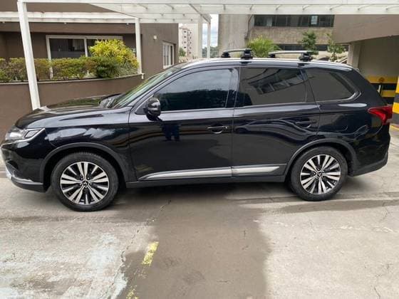Carro 2.0 MIVEC GASOLINA HPE AUTOMÁTICO