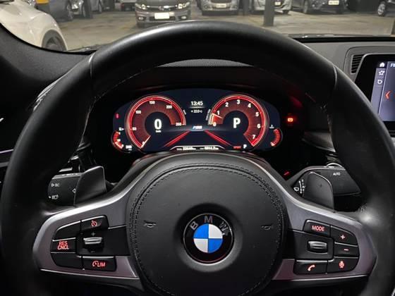 Carro 2.0 16V TURBO GASOLINA M SPORT AUTOMÁTICO