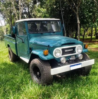 Carro 4.0 OJ55LP-2BL 4X4 CD DIESEL 2P MANUAL