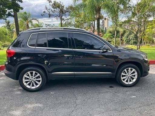 Carro 2.0 TSI 16V TURBO GASOLINA 4P TIPTRONIC