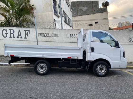 Carro 2.5 K-2500 4X2 CS TURBO DIESEL 2P MANUAL