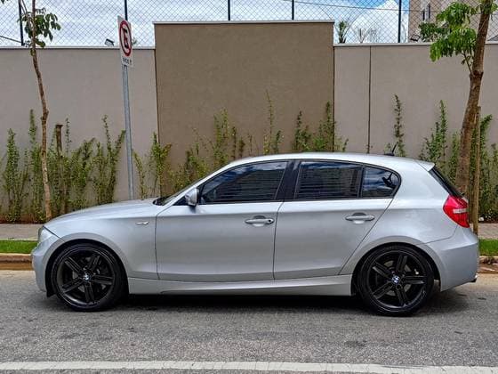 Carro 3.0 SPORT HATCH 24V GASOLINA 4P AUTOMÁTICO