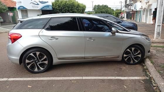 Carro 1.6 THP GASOLINA BVA