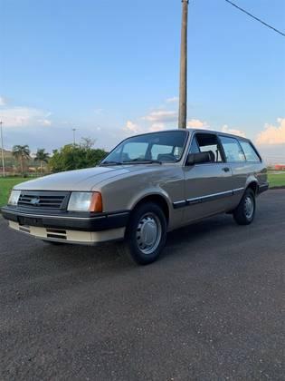 Carro 1.6 SL 8V ÁLCOOL 2P MANUAL