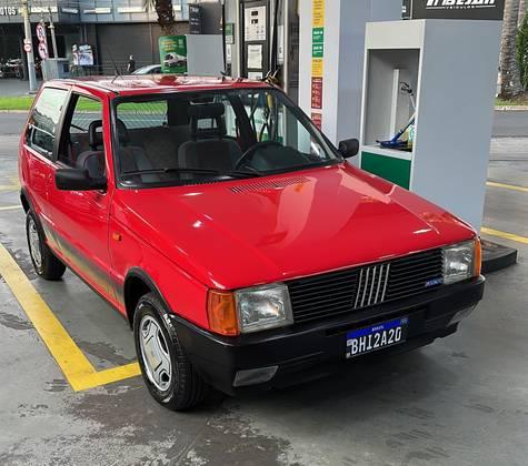 Carro 1.6 R 8V GASOLINA 2P MANUAL