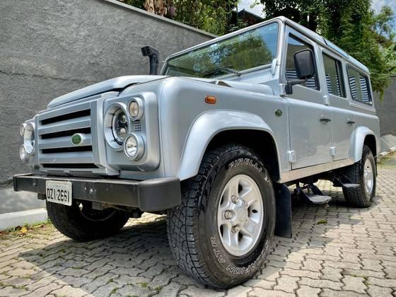 Carro 2.4 110 SW 4X4 TURBO DIESEL 4P MANUAL