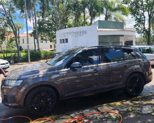 Carro 3.0 TFSI AMBITION V6 24V GASOLINA 4P TIPTRONIC