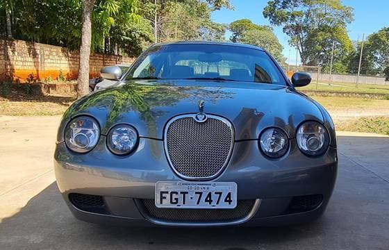 Carro 4.2 R V8 32V GASOLINA 4P AUTOMÁTICO