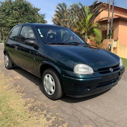 Carro 1.6 MPFI GL 8V GASOLINA 2P MANUAL