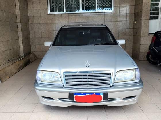 Carro 1.8 16V GASOLINA 4P AUTOMÁTICO