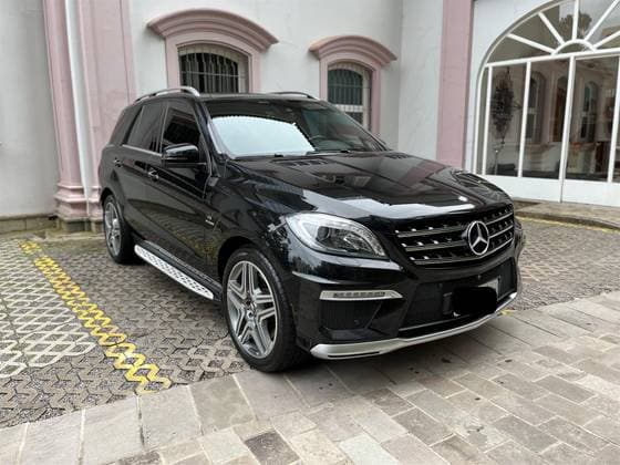 Carro 5.5 V8 32V BITURBO GASOLINA 4P AUTOMÁTICO