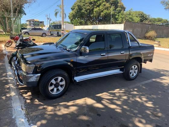 Carro 3.0 SRV 4X4 CD 16V TURBO DIESEL 4P MANUAL