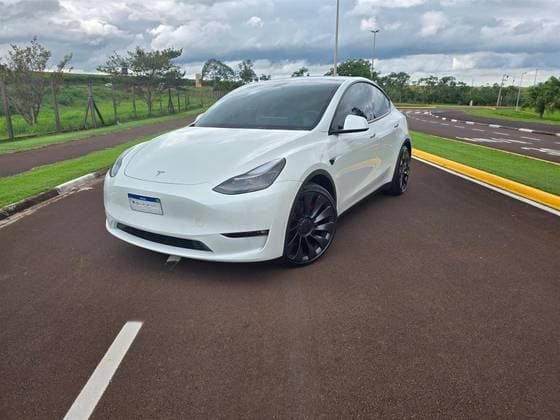 Carro P100D PERFORMANCE AWD ELÉTRICO