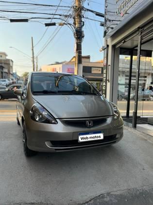 Carro 1.4 LX 8V GASOLINA 4P MANUAL