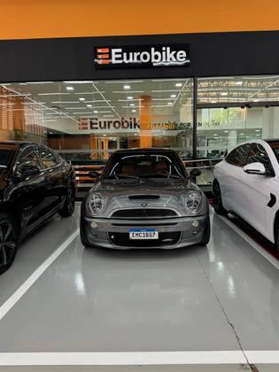 Carro 1.6 S 16V TURBO GASOLINA 2P MANUAL