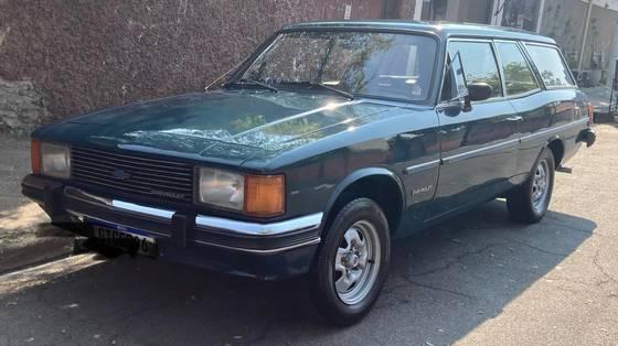 Carro 2.5 COMODORO 8V GASOLINA 2P MANUAL