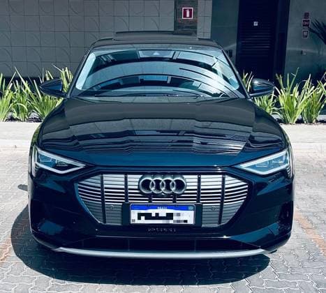 Carro ELÉTRICO SPORTBACK PERFORMANCE QUATTRO
