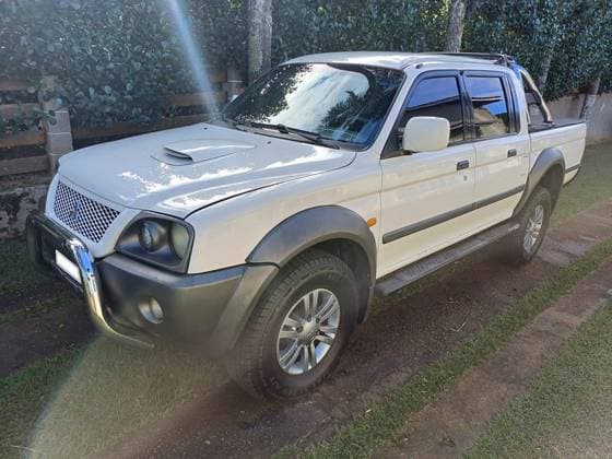 Carro 2.5 GL 4X4 CD 8V TURBO DIESEL 4P MANUAL