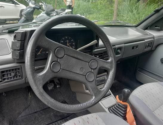 Carro 1.8 GL 8V GASOLINA 4P MANUAL