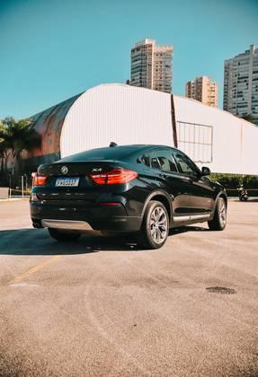 Carro 2.0 28I X LINE 4X4 16V TURBO GASOLINA 4P AUTOMÁTICO