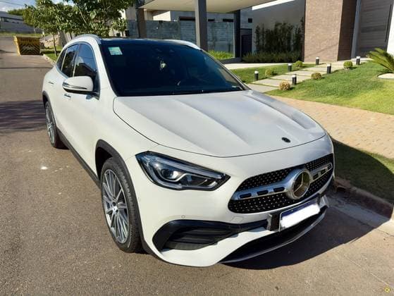 Carro 1.3 GCI GASOLINA AMG LINE 7G-DCT