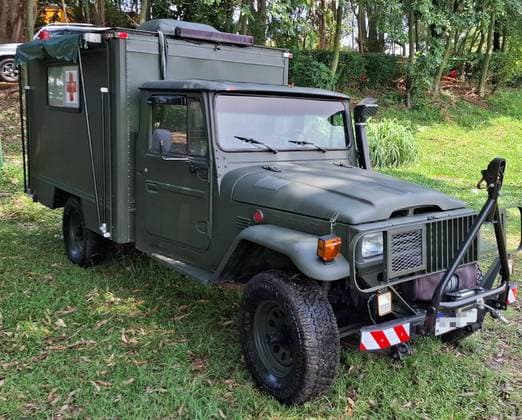 Carro 3.7 BJ55LP-BL3 4X4 CS DIESEL 2P MANUAL