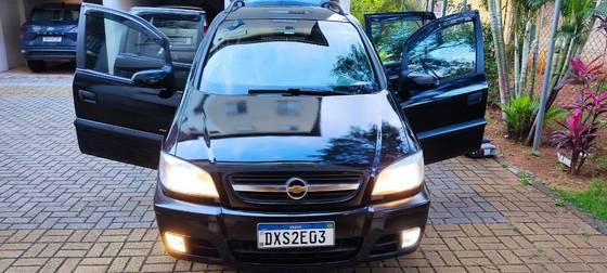 Carro 2.0 MPFI EXPRESSION 8V FLEX 4P AUTOMÁTICO